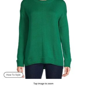 Emerald Green Crew Neck Sweater with Textured Knit